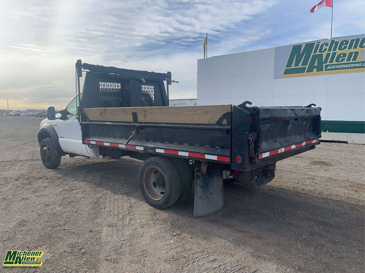 2005-ford-f550-image-3