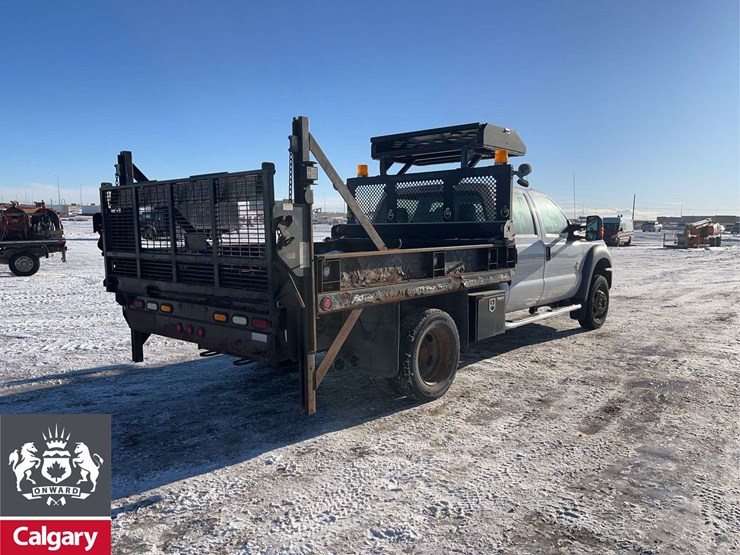 2013-ford-f550-image-4