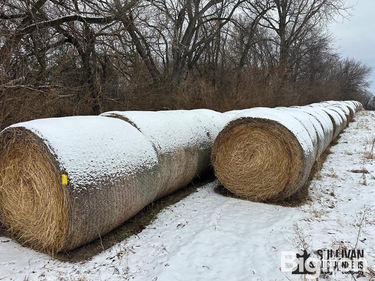 wheat-straw-round-bales-(bid-per-bale)-image-3