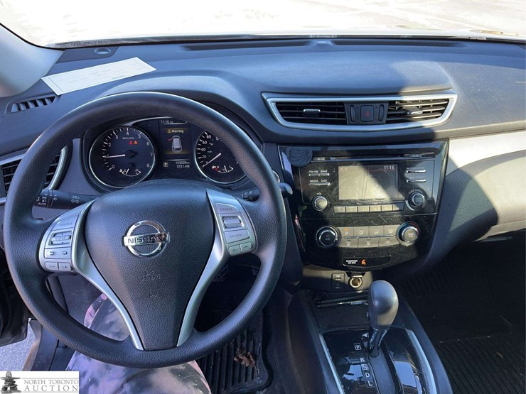 2016-nissan-rogue-image-21