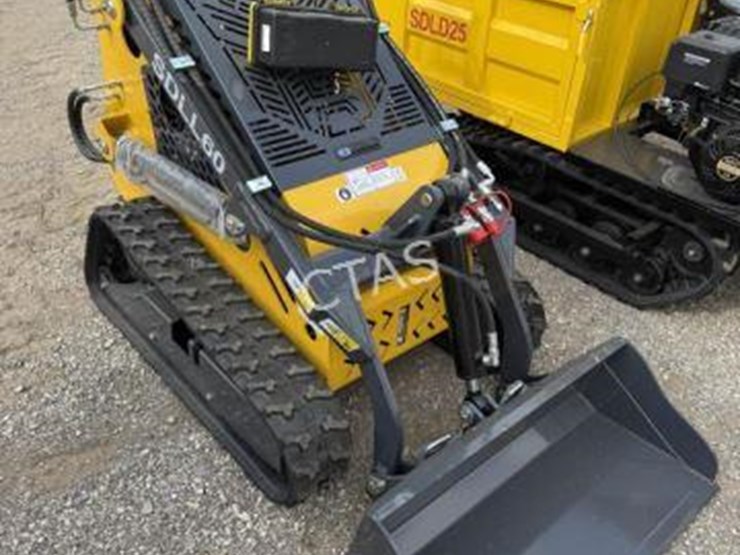 #123-•-mini-skid-loader---gas-(sdll60)-image-1