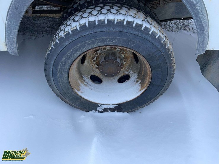 2012-ford-f450-image-17