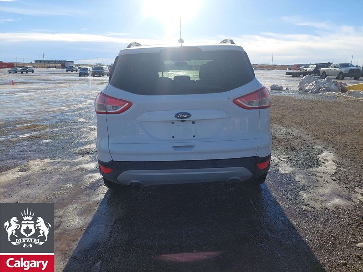 2016-ford-escape-image-7