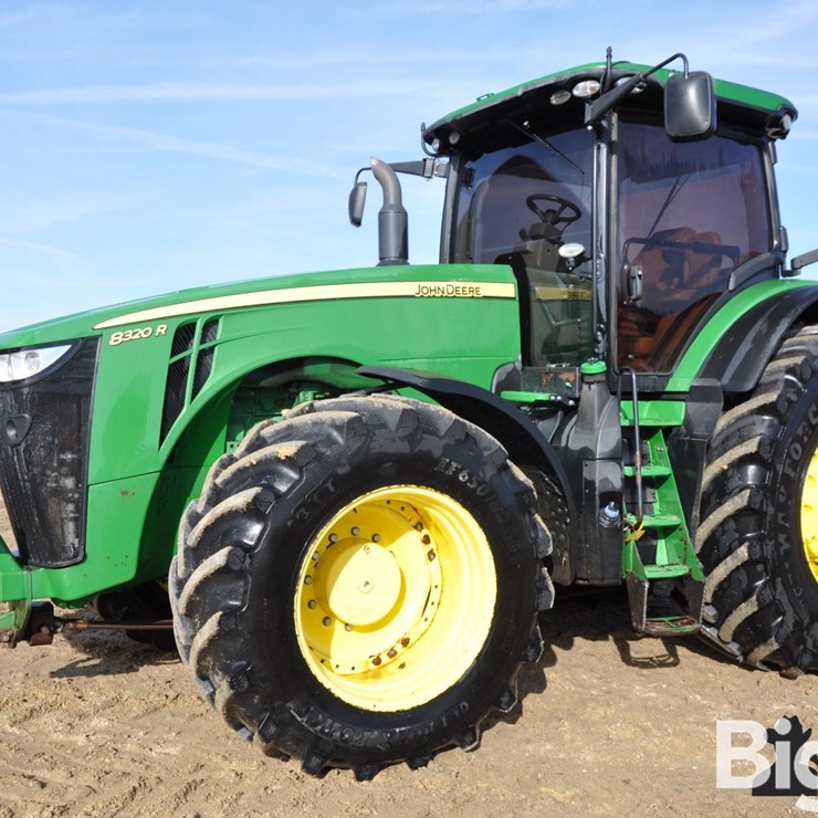 JOHN DEERE 8320R