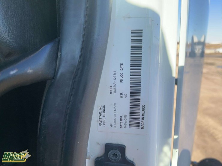 2017-international-prostar-image-24