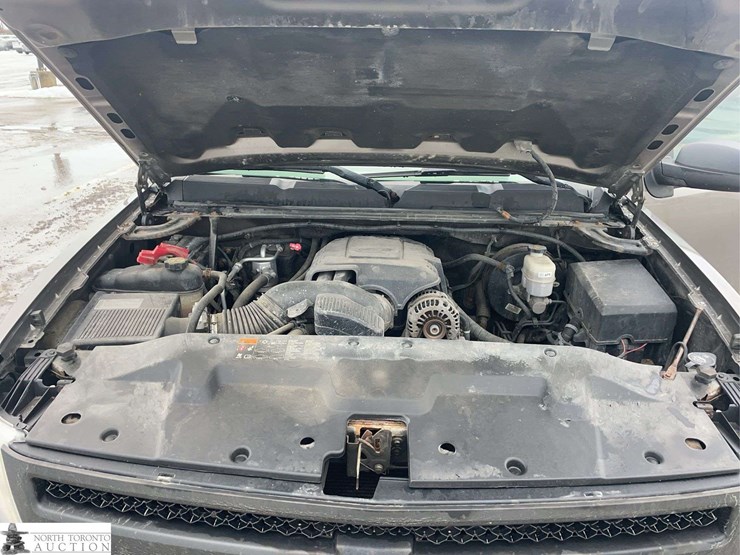 2013-chevrolet-silverado-1500-image-11