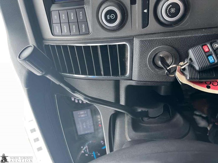 2013-ford-taurus-police-inte-image-10