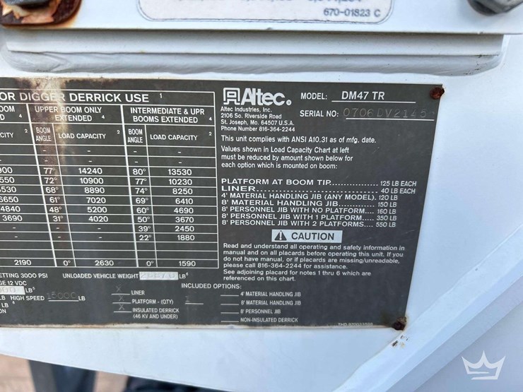 2007-international-derrick-digger-image-27