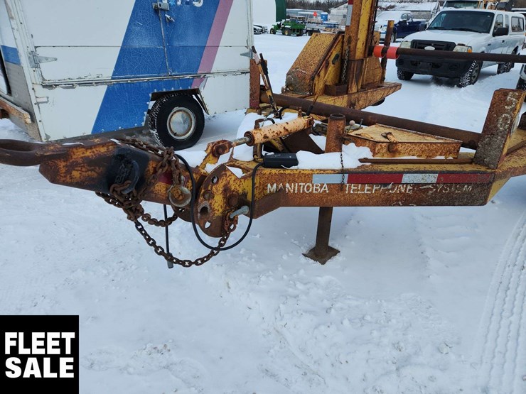cable-roll-trailer-1973-fort-garry-s/a-14ft-reel-trailer-image-3