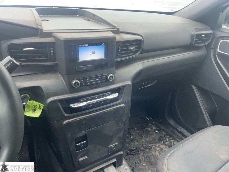 2020-ford-explorer-police-interceptor-image-20