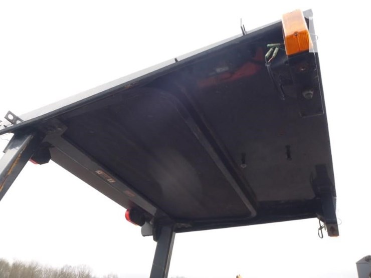 2019-kubota-r430-image-11