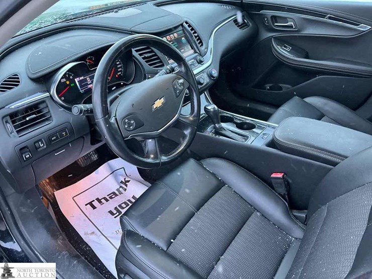 2017-chevrolet-impala-lt-image-14