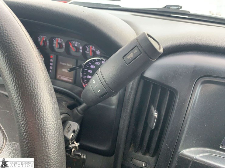 2018-chevrolet-silverado-1500-image-24