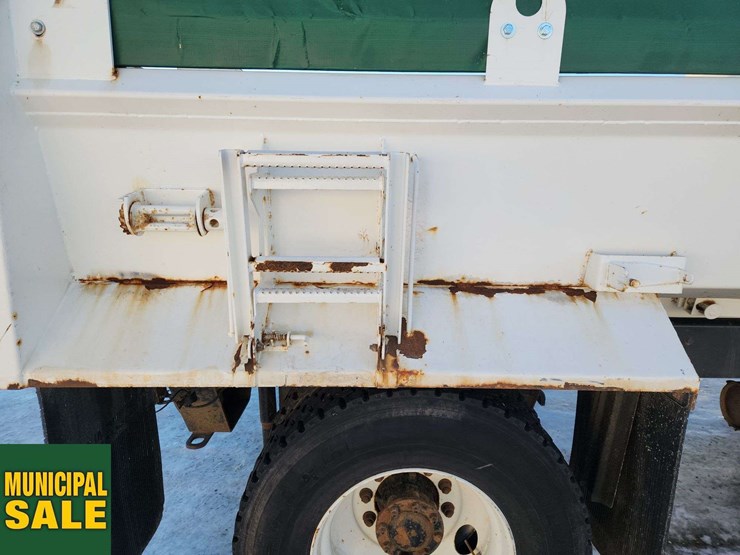 2011-international-workstar-7400-image-31