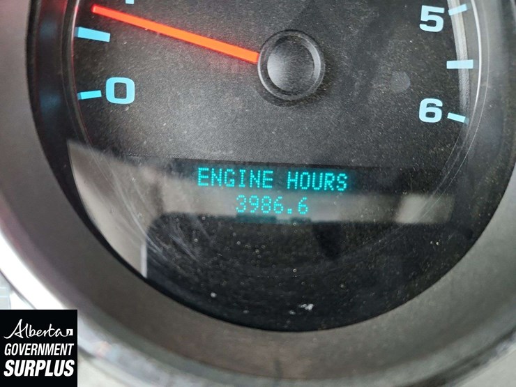 2011-chevrolet-silverado-1500-lt-image-26