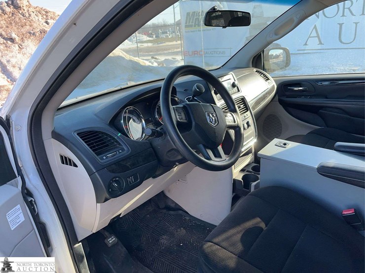 2012-ram-c/v-image-9