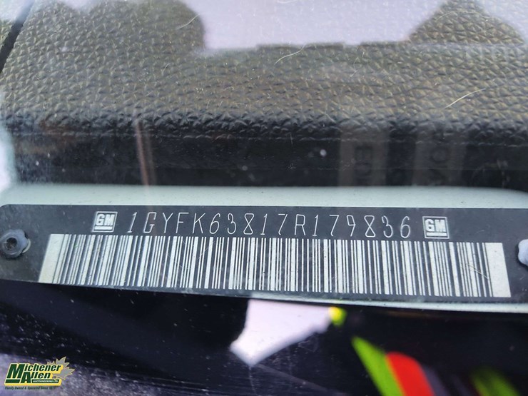 2007-cadillac-escalade-image-22