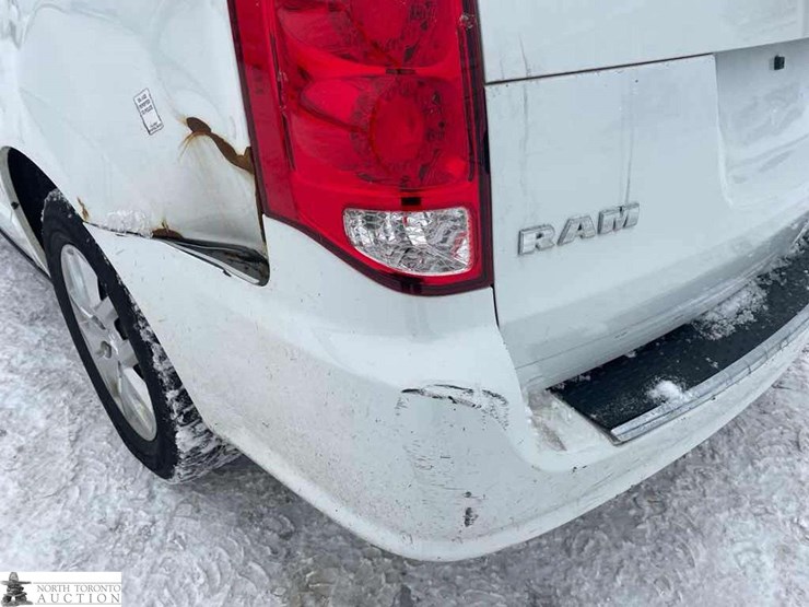 2014-ram-tradesman-image-22