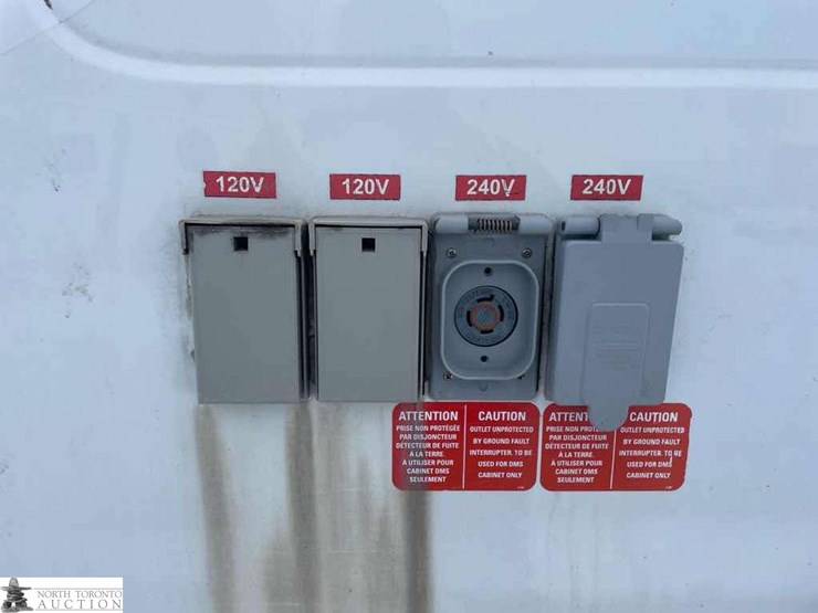 2011-chevrolet-express-g3500-image-18