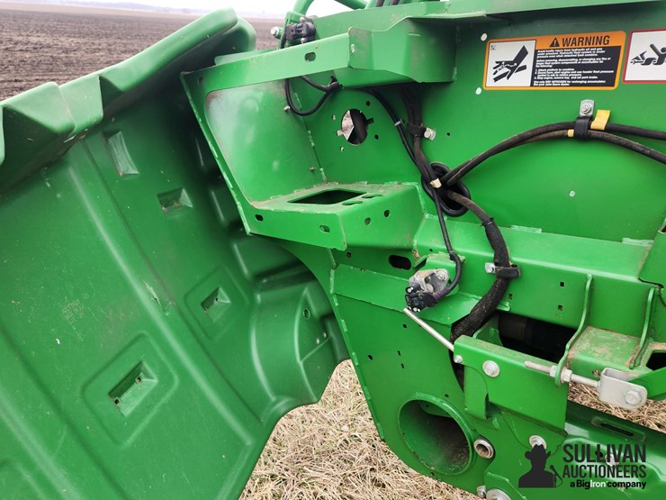 2018-john-deere-630fd-image-19