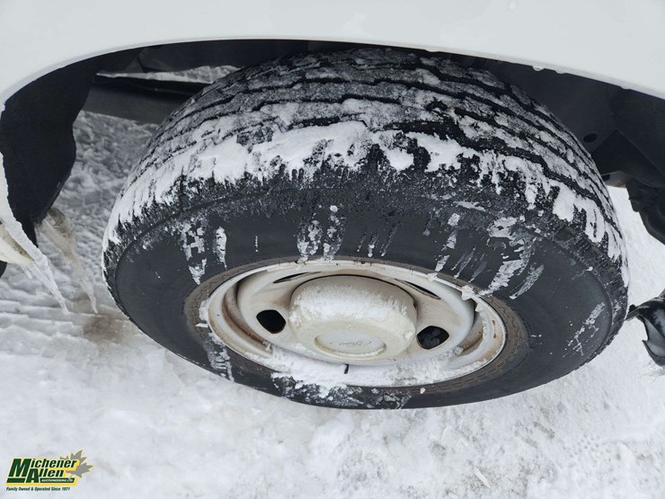 2014-ford-f350-image-13