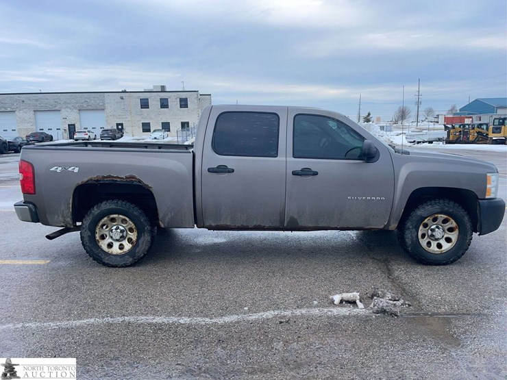 2013-chevrolet-silverado-1500-image-6