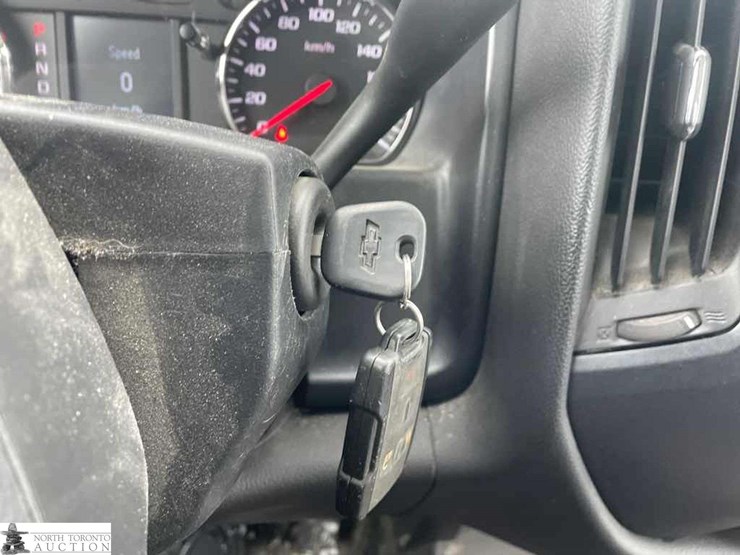 2015-chevrolet-k1500-image-15