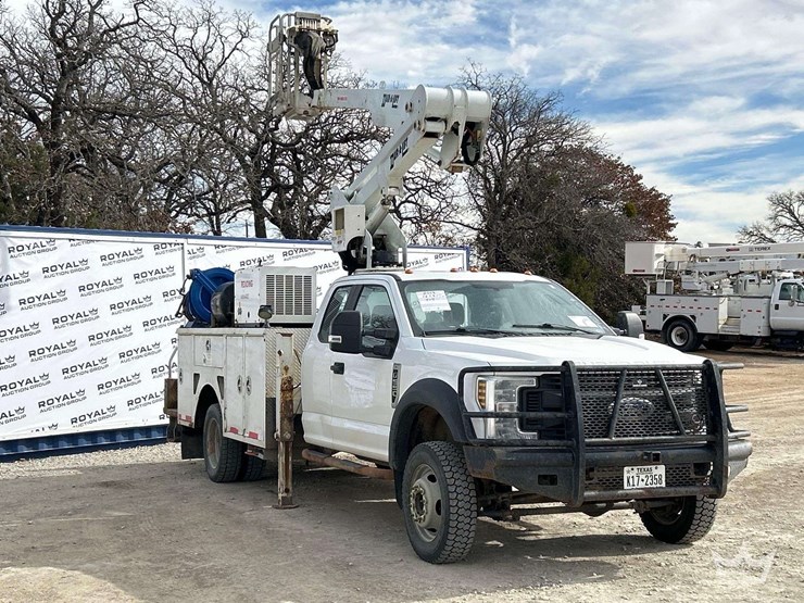 2019-ford-f550-image-4