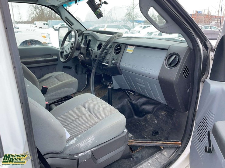 2012-ford-f450-image-21