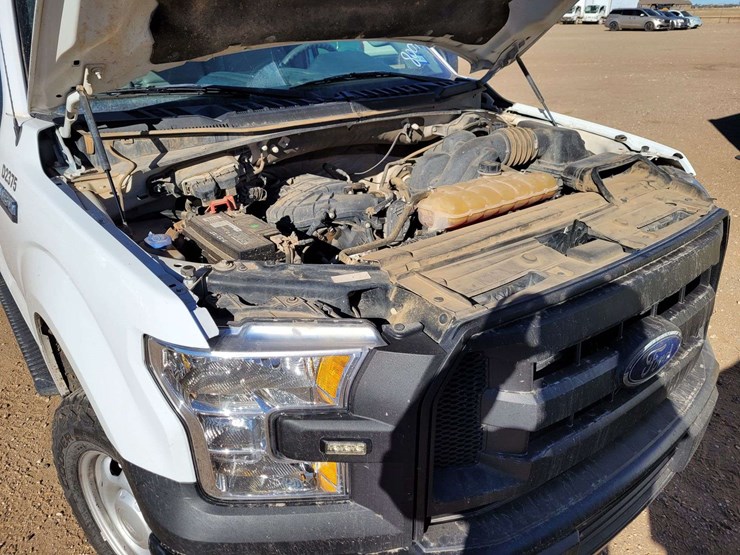 2017-ford-f150-xl-image-13