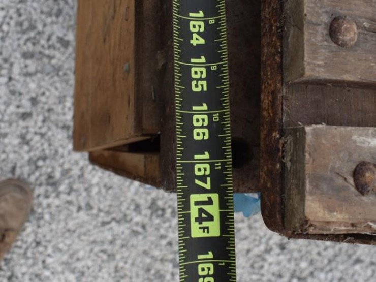 hay-wagon-38988-image-14