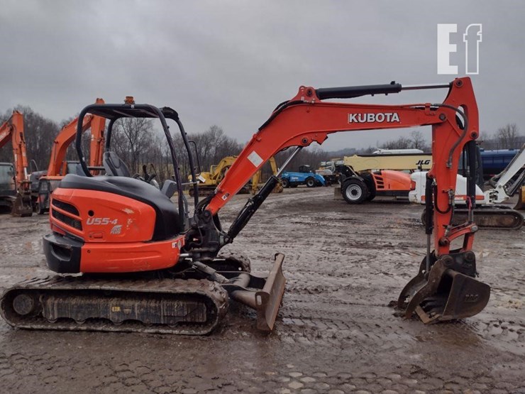 2019-kubota-u55-4-image-3