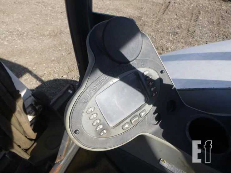 2019-bobcat-e35-image-8