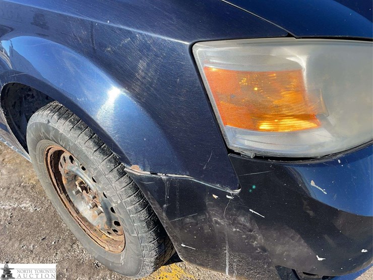 2010-dodge-grand-caravan-se-image-38