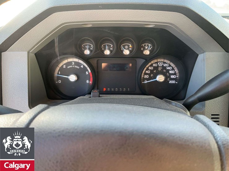 2012-ford-f550-image-14