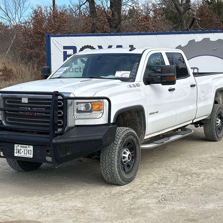 2015 GMC 3500