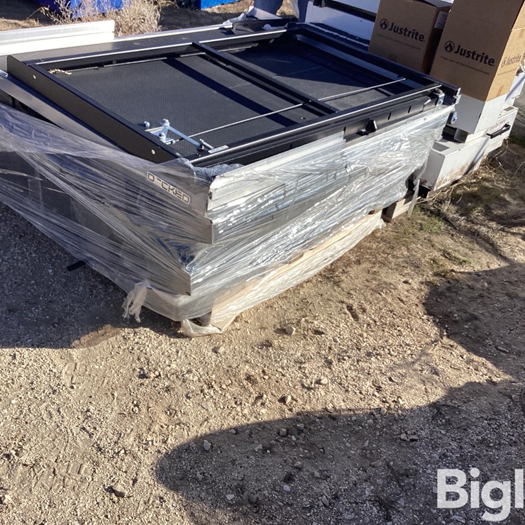 Decked Storage Drawer System For Pickup