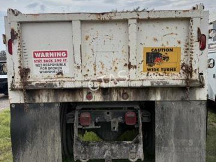 2000-international-4700-image-9