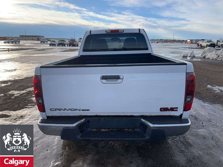 2011-gmc-canyon-sle-image-7