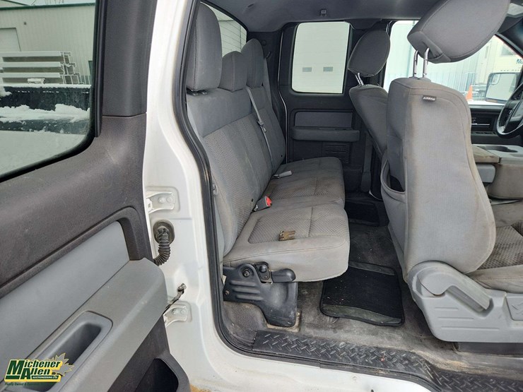 2012-ford-f150-image-17