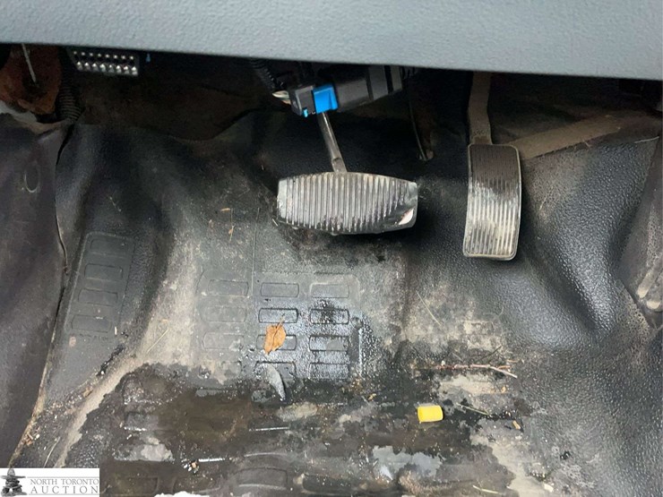 2014-ford-f250-image-17