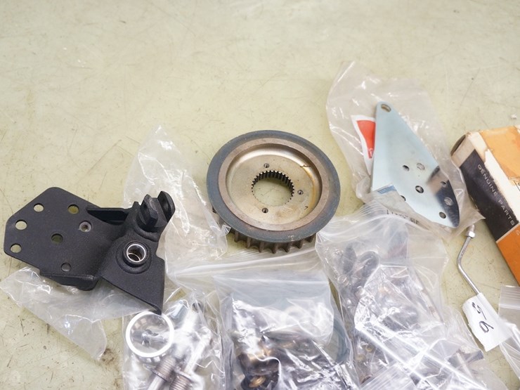 harley-davidson-miscellaneous-parts-lot-image-3