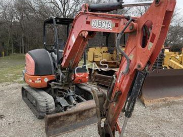 kubota-kx040-4-image-1