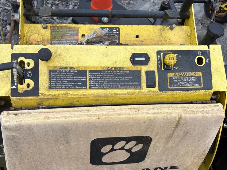 #6519-•-d4.-great-dane-super-surfer-mower-image-6