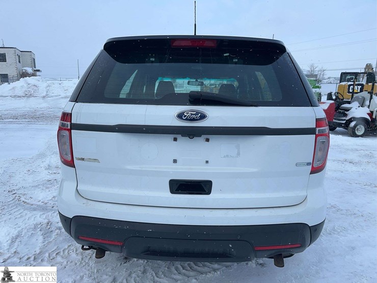 2015-ford-explorer-police-interceptor-image-4