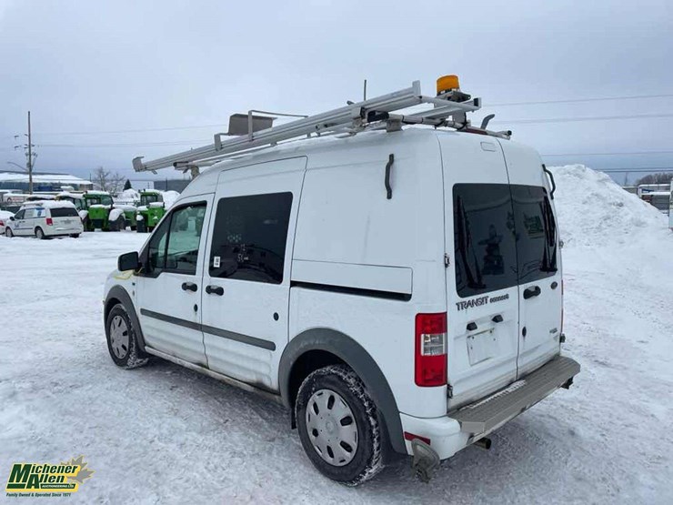 2012-ford-transit-connect-image-11