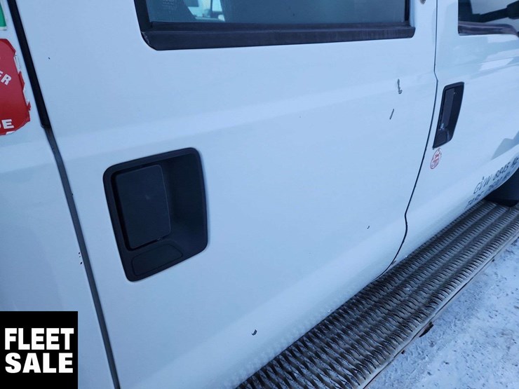 2011-ford-f550-image-41