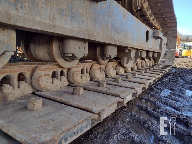 2012-hitachi-zx160-lc-3-image-24