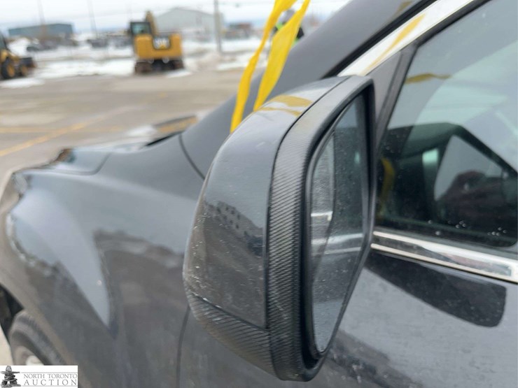 2014-chevrolet-equinox-image-36