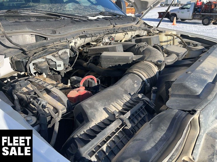 2021-ford-f350-image-22